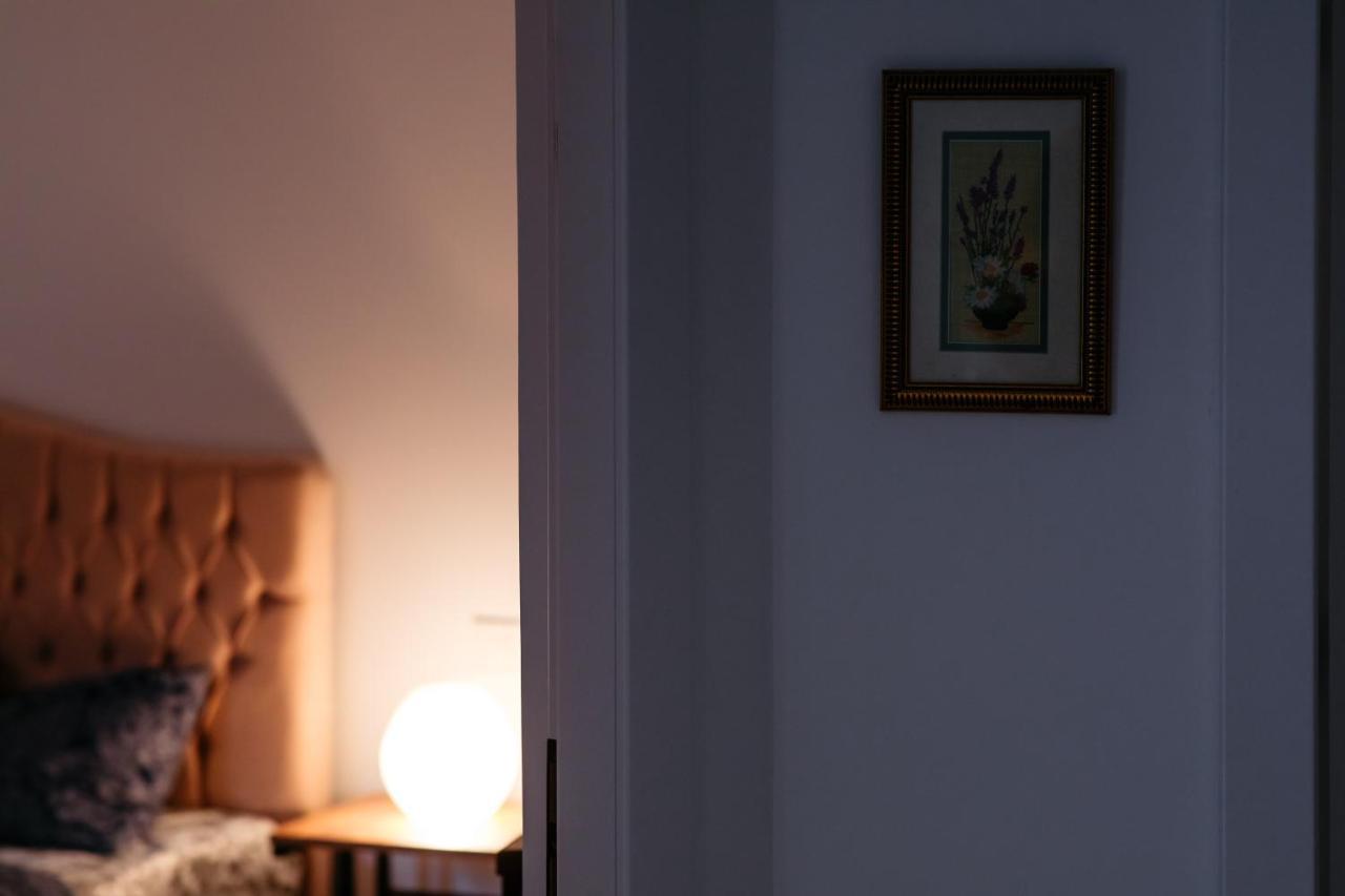 Mountain Retreat Apartment Sinaia Luaran gambar