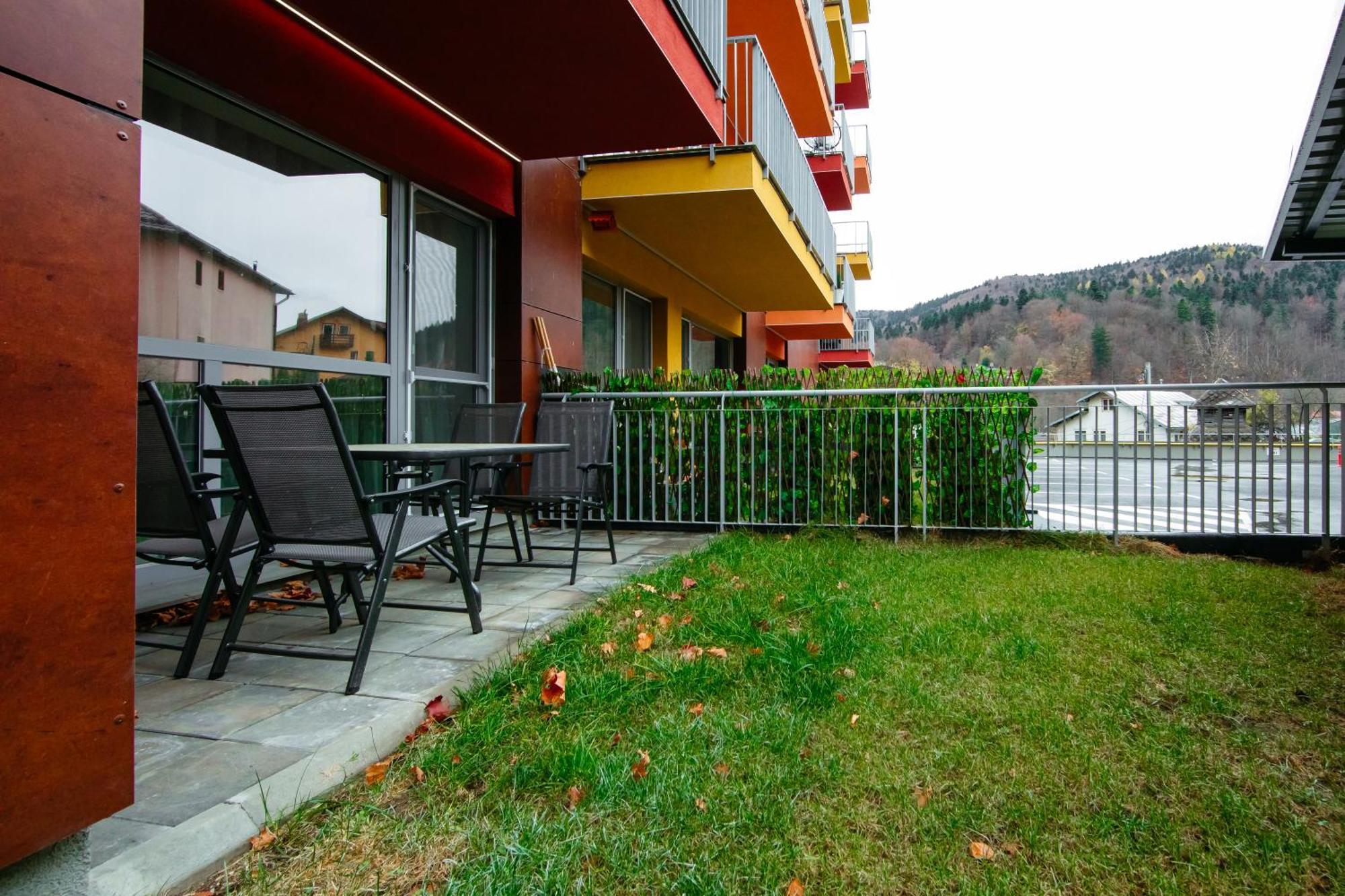 Mountain Retreat Apartment Sinaia Luaran gambar